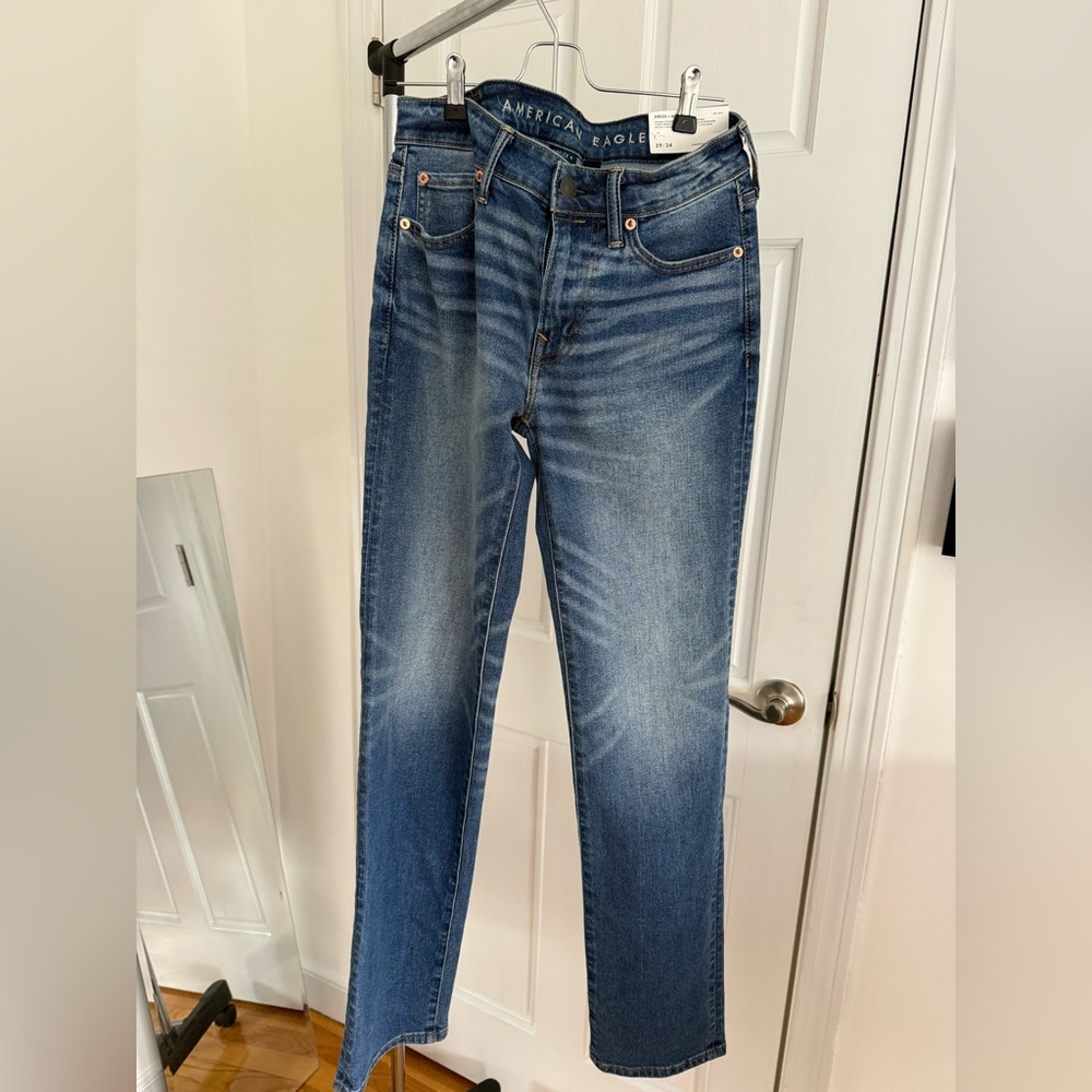 American Eagle Outfitters Men's Straight Blue Jeans
